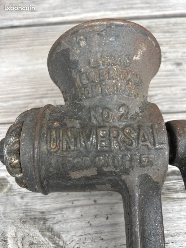Hachoir ancien (image 2)
