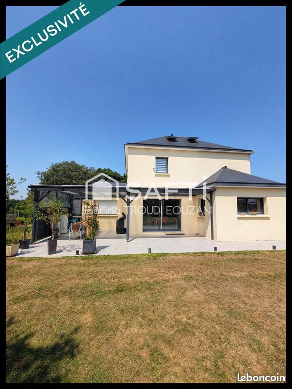 Maison 7 pièces 155 m² · à Yvias · 155 m² · 415 000 €