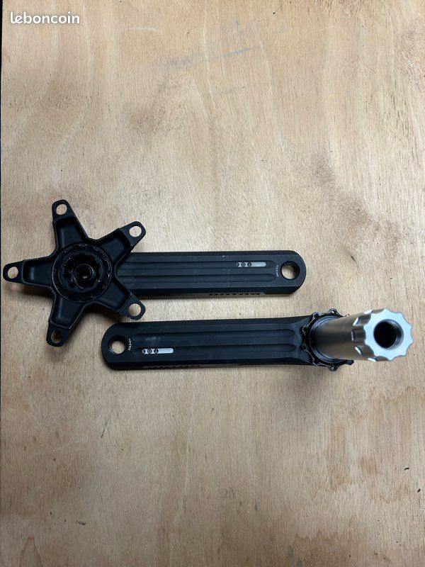 Pédalier ROTOR 3D 10/11 Vitesses 172,5mm - Plateau 50/34 - Boîtier BB30 - Occasion Très Bon état