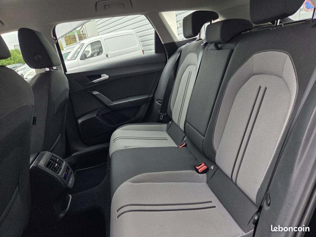 Seat Leon Sportstourer IV 2.0 TDI 150 DSG S&S Style Business (image 9)