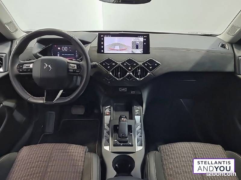 DS 3 Hybride 136 e-DCT6 Etoile (image 12)
