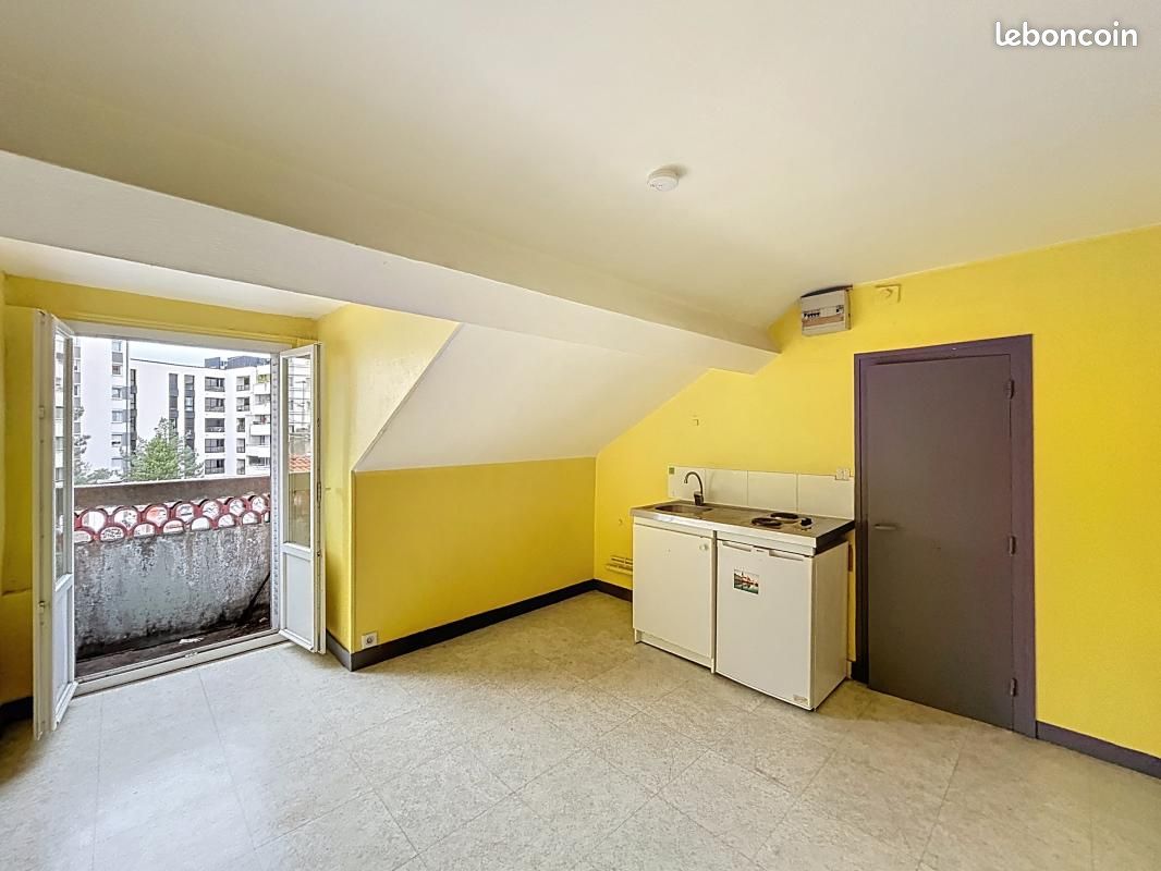 Appartement 1 pièce 16 m² · à Clermont-Ferrand · 16 m² · 370 €/mois