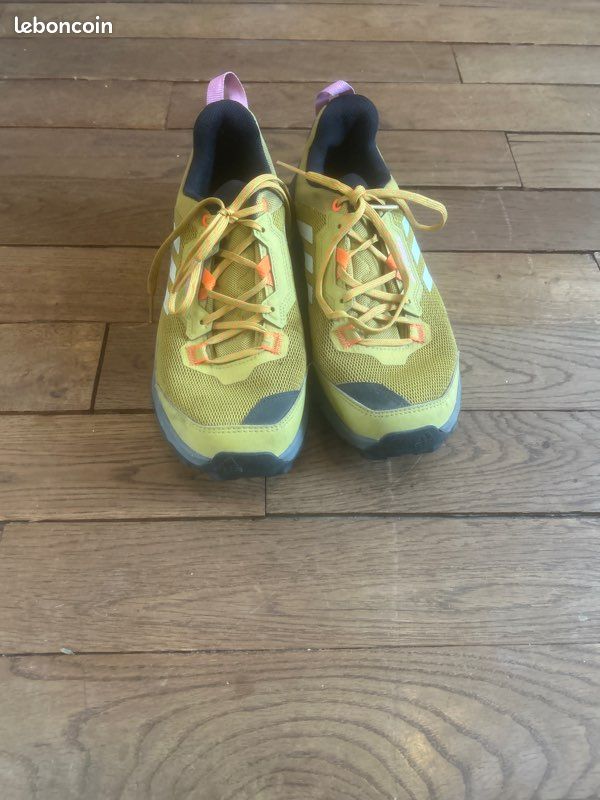 Chaussures (image 1)