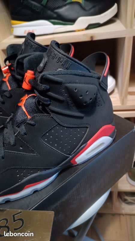 Sneackers Nike Air Jordan Black Infrared (DS/2019) 42,5 Eur