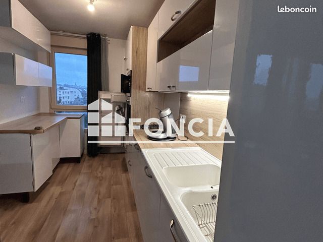 Appartement a louer sotteville-les-rouen - 4 pièce(s) - 78 m2 - Surfyn