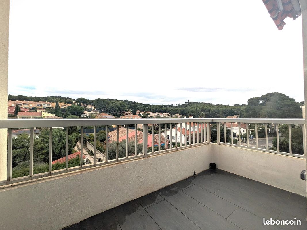 Appartement 1 pièce 26 m² · à Saint-Mandrier-sur-Mer · 26 m² · 695 €/mois