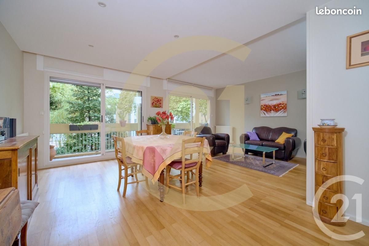 Appartement 4 pièces 107 m² · à Lyon · 107 m² · 435 000 €