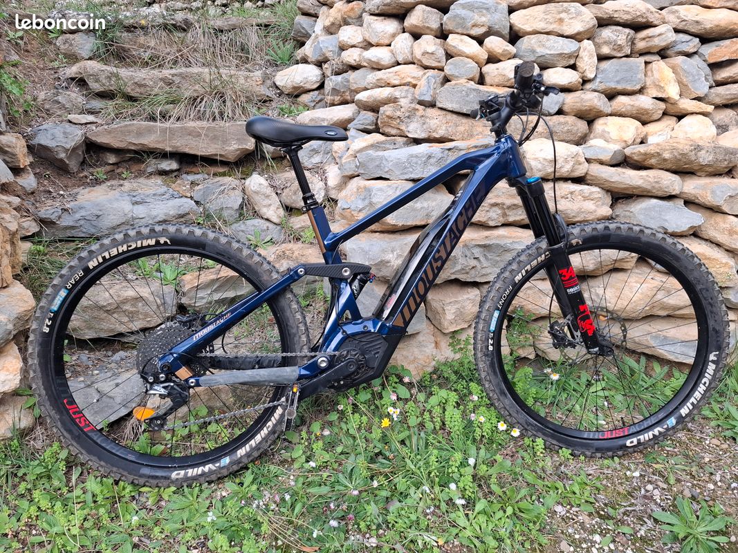 VTTAE Moustache Trail Vélos