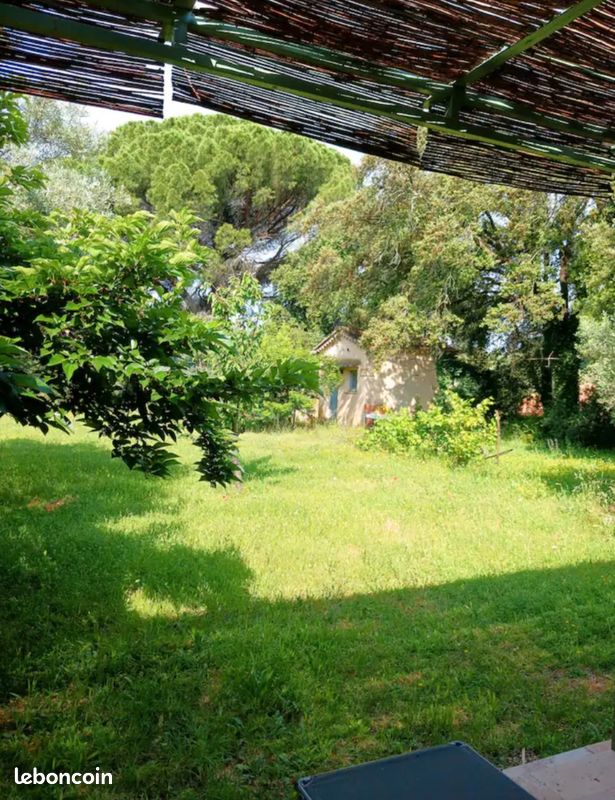 Maison 5 pièces 138 m² · à Castillon-du-Gard · 138 m² · 420 000 €