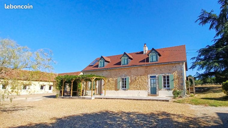 Propriété 5 pièces 170 m²