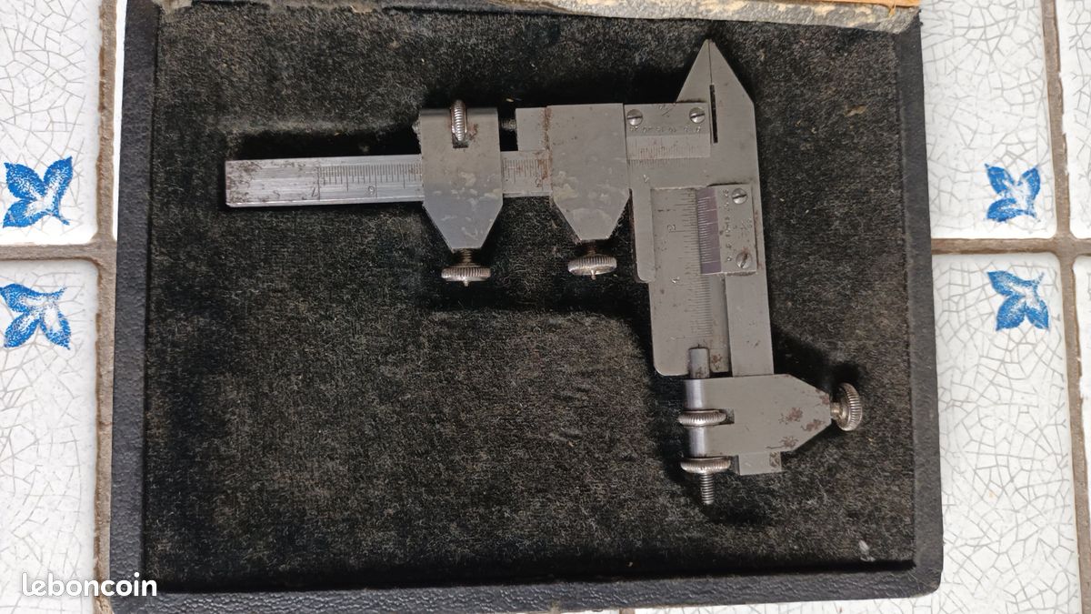 Presse Multilabor Bretton - Outil Horloger Ancien, Occasion, Pour Atelier