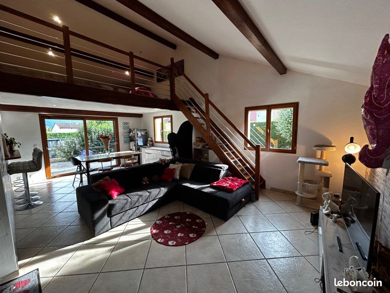 Maison individuelle 137m2 - 6 pièces - Plein centre-ville (image 7)