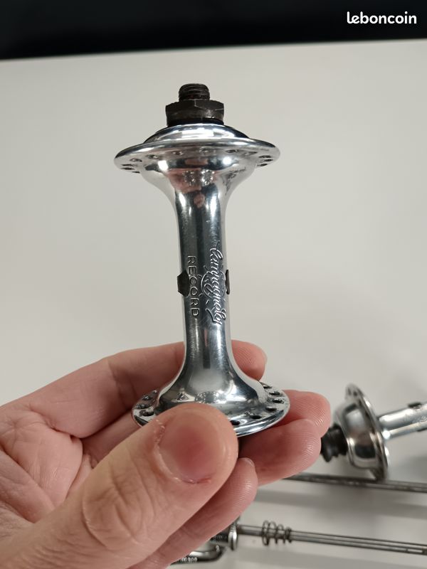 Paire de moyeux Campagnolo Record petites flasques | UK