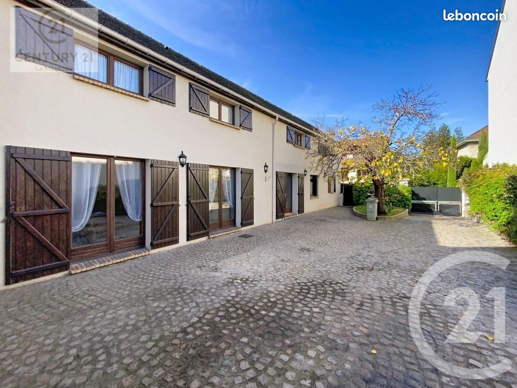 Maison 5 pièces 152 m² · à Mantes-la-Jolie · 152 m² · 385 000 €