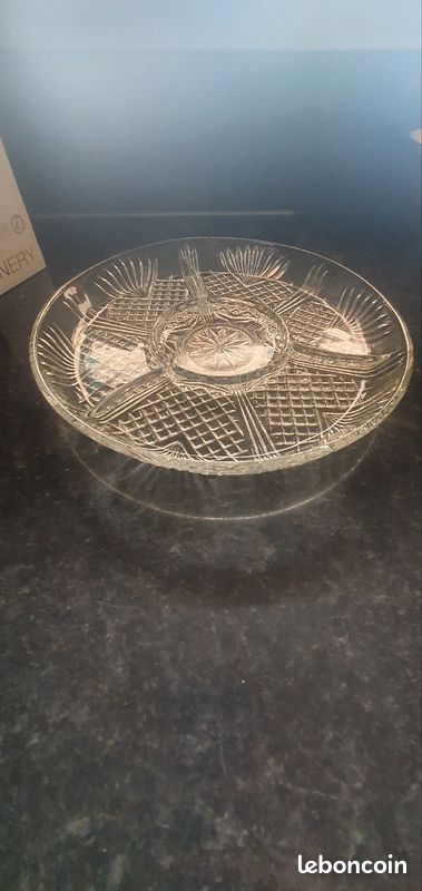 Plat apéritif en verre (image 2)