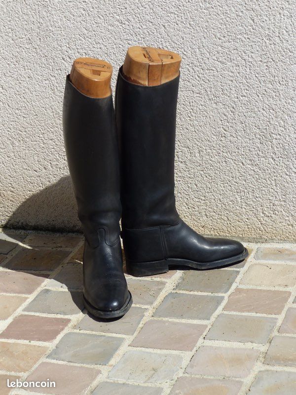 Tennis montante Remonte en cuir et vernis noir Taille 43, 44, 45