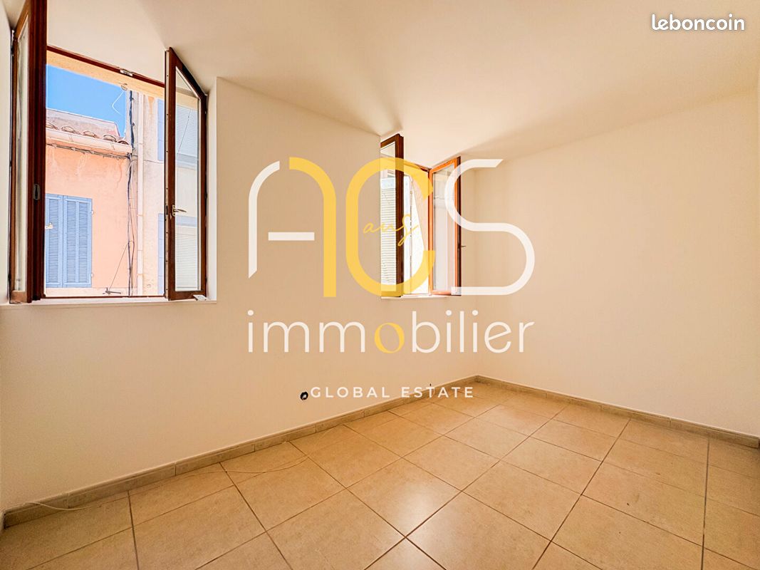 Appartement 2 pièces 32 m² · à Martigues · 32 m² · 650 €