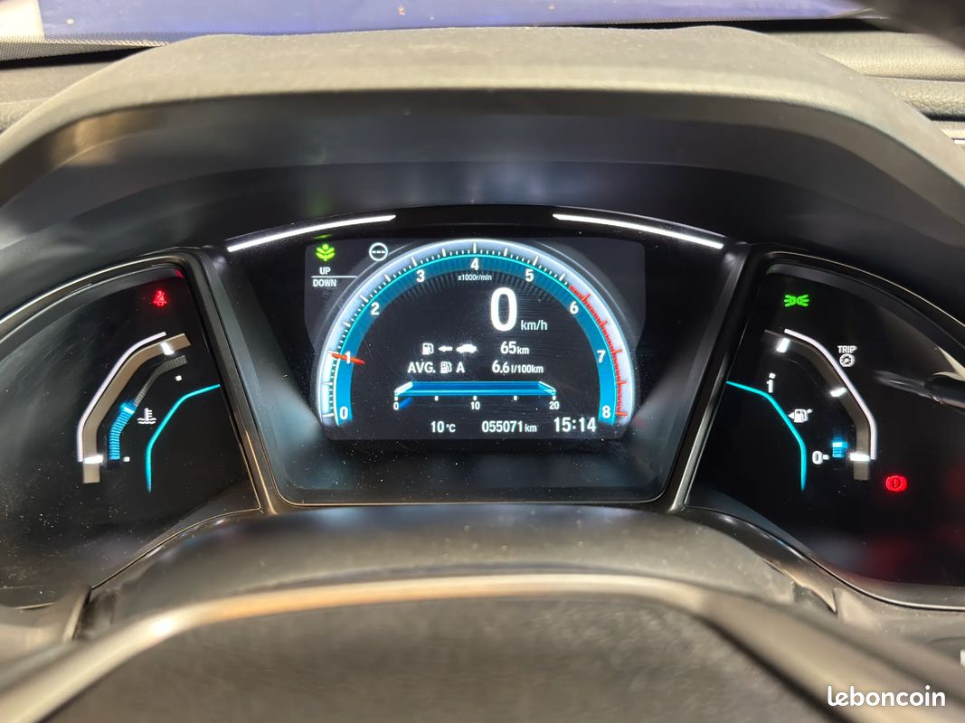 HONDA Civic 1.0 I-VTEC 126ch Executive 2022 / CarPlay / Suivi complet (image 10)
