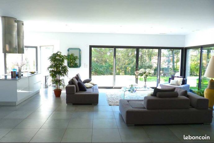 Votre ville T4 à Fonsorbes sur un grand terrain, avec accès à pied aux commerces