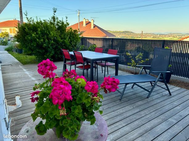 Maison 5 pièces 165m2 Pérignat Lès Sarliève