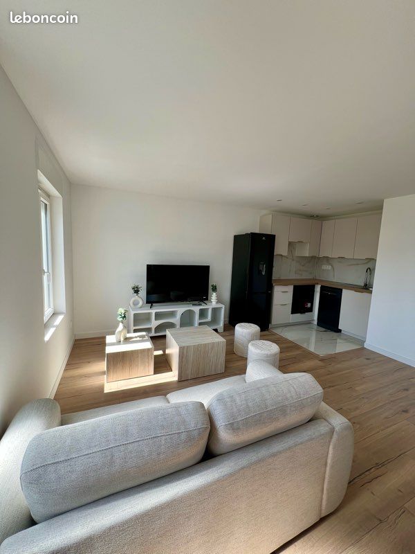 Appartement 3 pièces 56 m² · à Bourges · 56 m² · 880 €