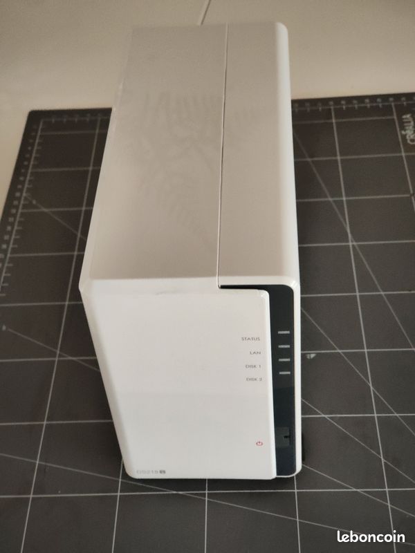 AnnonceSynology DS218J/12TB-RED Serveur NAS 2 baies