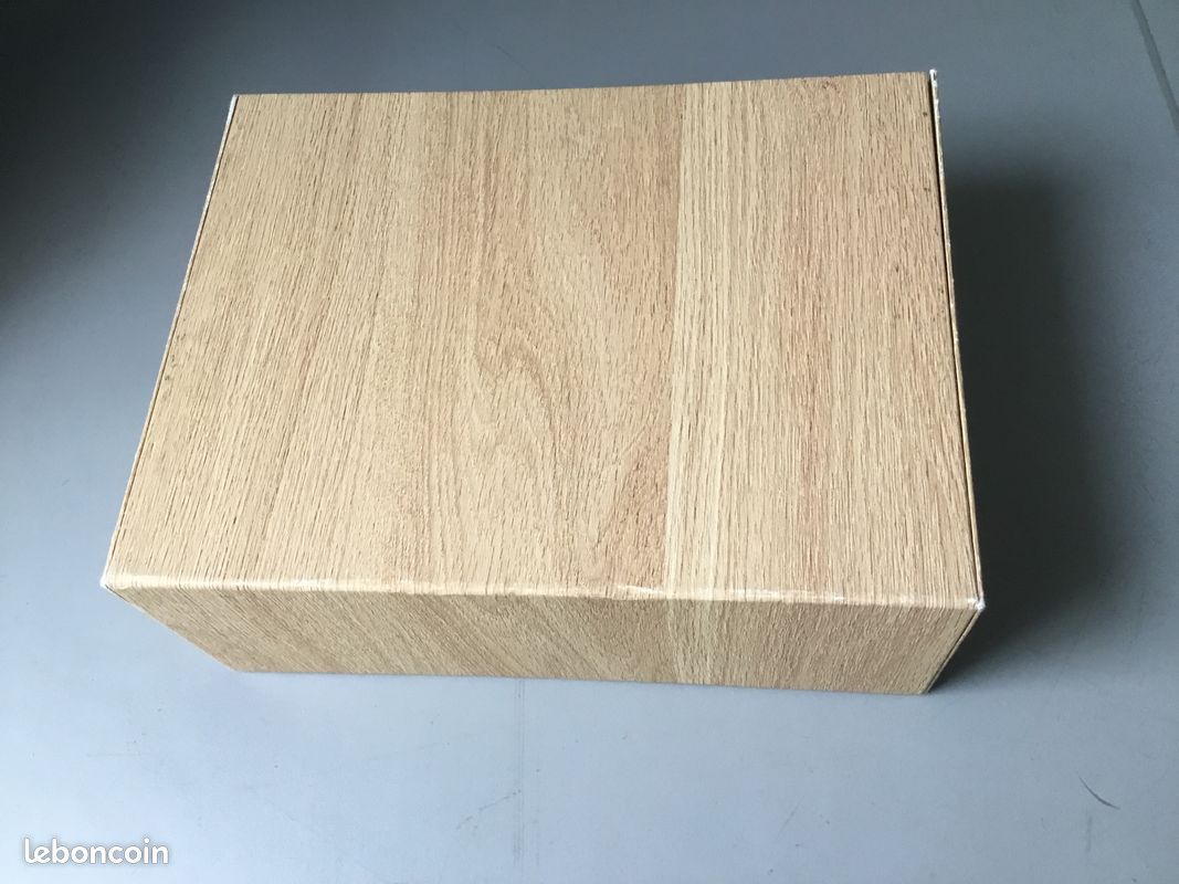 HÄSTVISKARE Mini-commode IKEA, motif chêne, 32x24 cm (image 2)