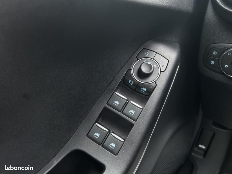 Ford Puma 1.0 EcoBoost Hybrid 125ch ST-Line S&S Powershift (image 19)