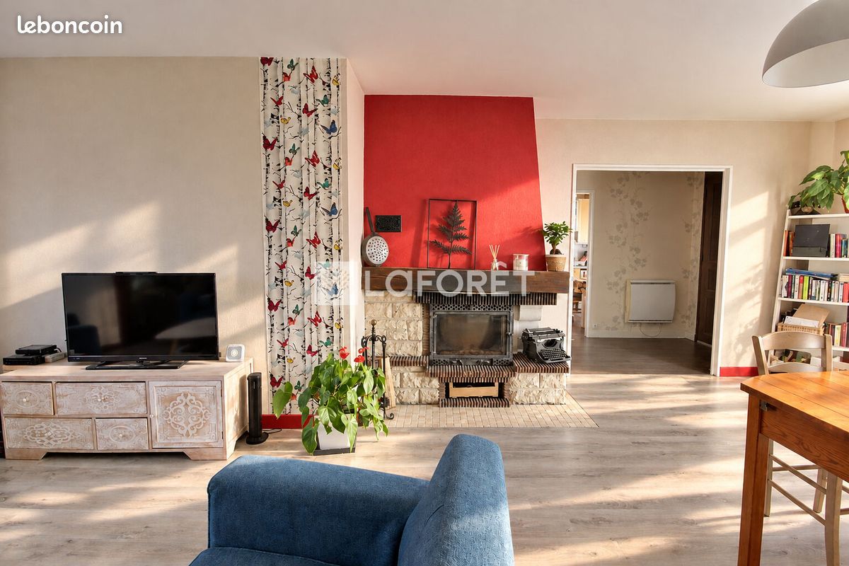 Maison 8 pièces 155 m² · à Veauche · 155 m² · 327 000 €