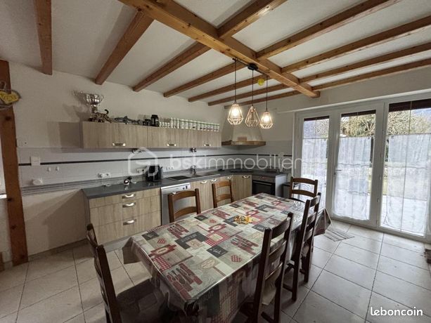 Maison 5 pièces 145 m²