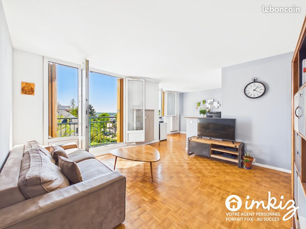 Appartement 4 pièces 67 m² · à Versailles · 67 m² · 299 000 €