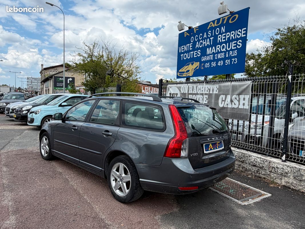 Volvo v50 1.6d 110 feeling garantie 6 mois (image 2)