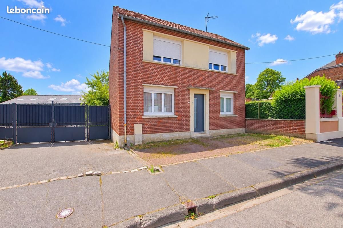 Maison 5 pièces 85 m² · à Ham · 85 m² · 130 000 €