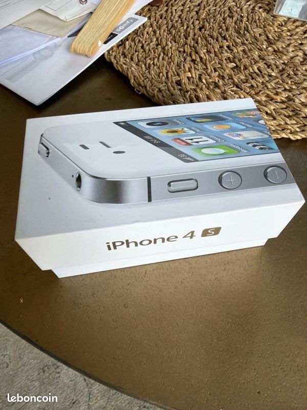 IPhone 3 (image 3)
