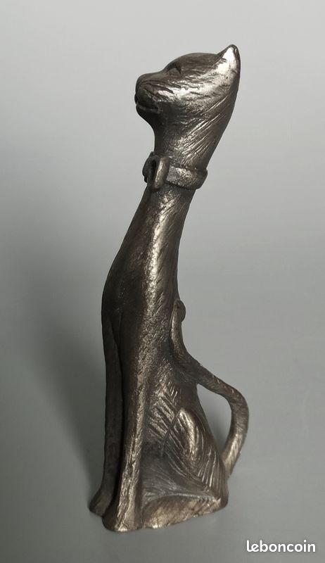 Statue de Chat Noir en Résine, Figurine Chat Occulte Ailé Décoration de