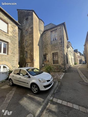 Maison 8 pièces 217 m²