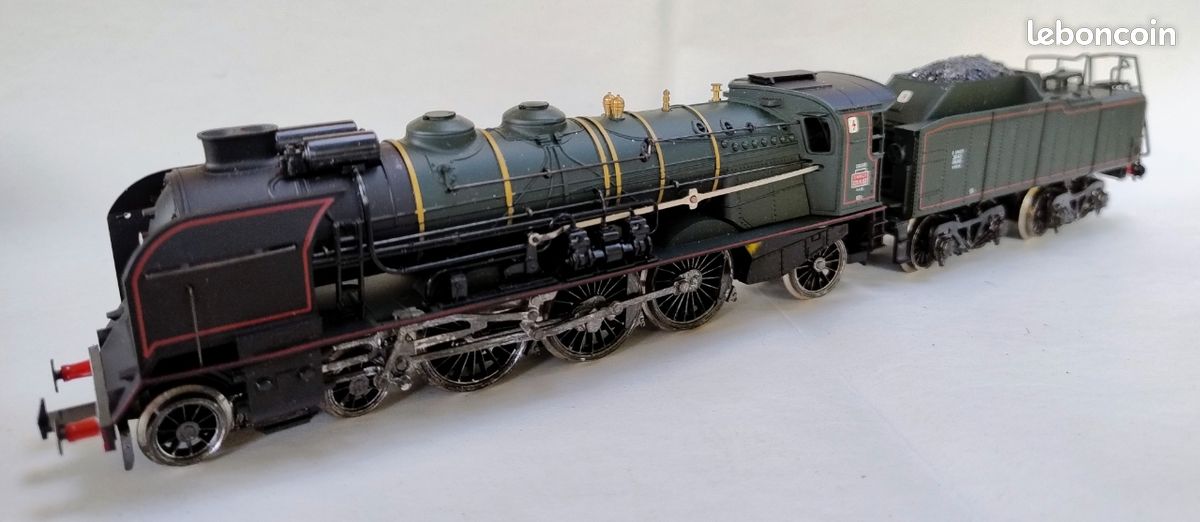 JOUEF HJ2416S SNCF, 140 C 158 + TENDER 18 C 521 REGION OUEST, BLACK