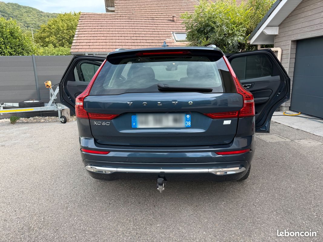 Volvo xc60 t6 inscription luxe (image 2)