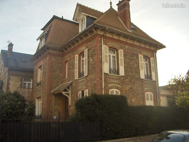 Maison 8 pièces 198 m²