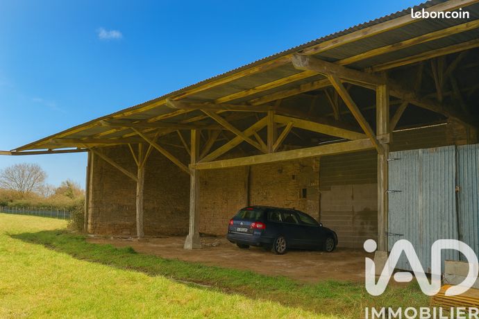 Propriété 4 pièces 1 m²