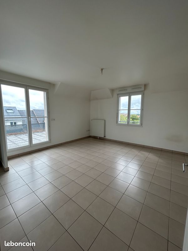 Appartement 1 pièce 36 m² · à Grisy-Suisnes · 36 m² · 140 000 €