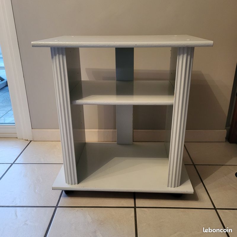 Meuble sur roulettes (image 1)