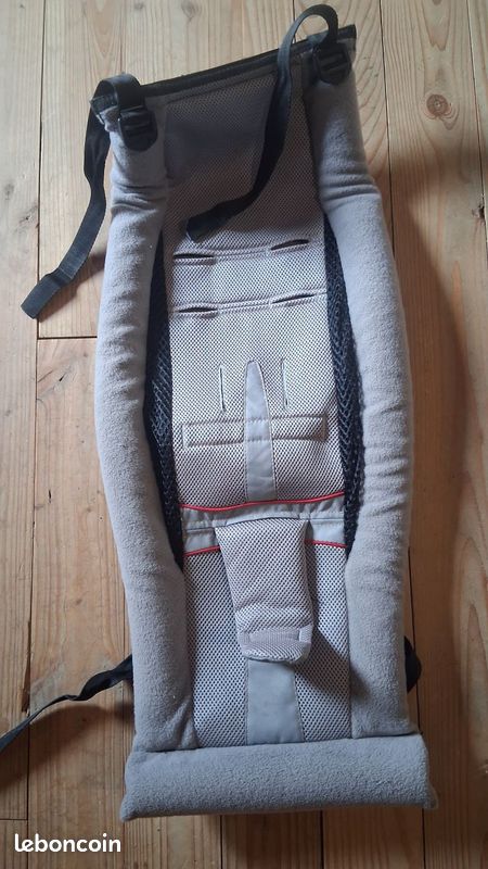 Thulé Infant Sling (image 1)