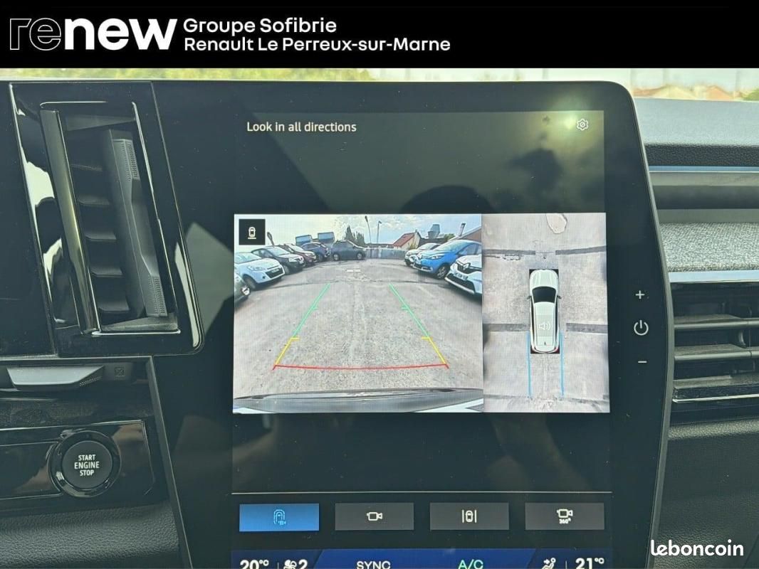 Renault Espace VI full hybrid E-Tech 200 ch 7pl Techno (image 25)
