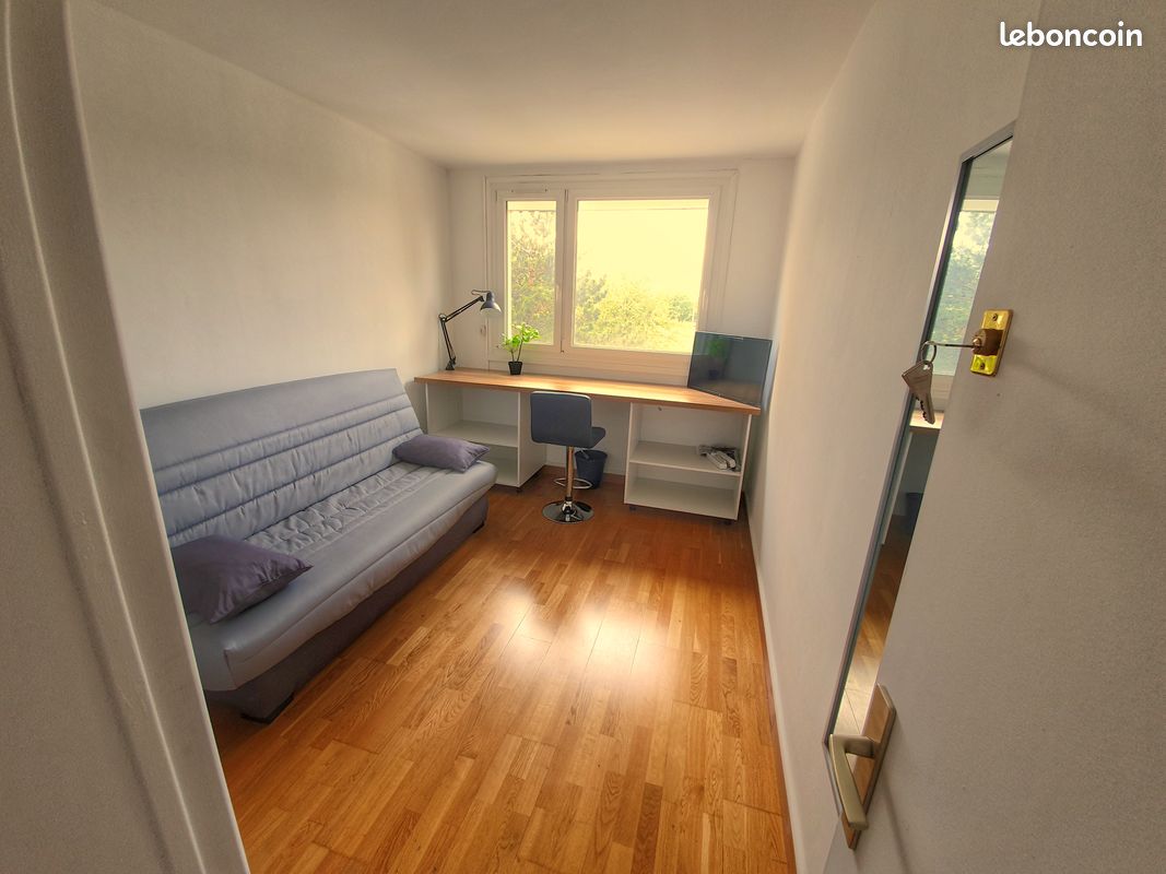 Appartement a louer saint-etienne-du-rouvray - 5 pièce(s) - Surfyn