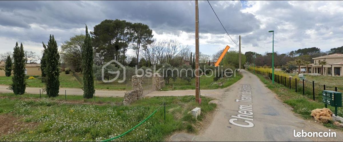 Terrain 2150 m² · à Lorgues · 228 250 €