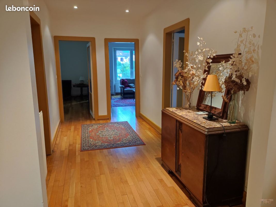 Maison 5 pièces 181 m² (image 2)