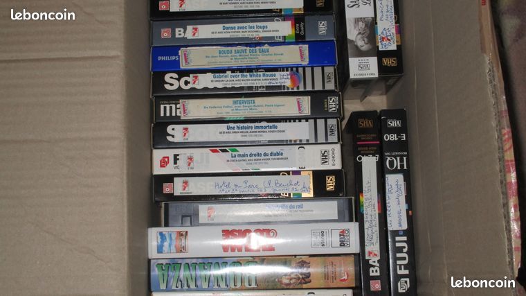 VHS vidéo films anciens et musique (image 1)