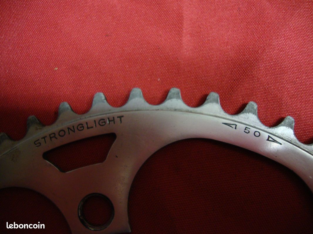 Plateau Vélo Route Stronglight 53T BCD 130 – Made In France – Vintage