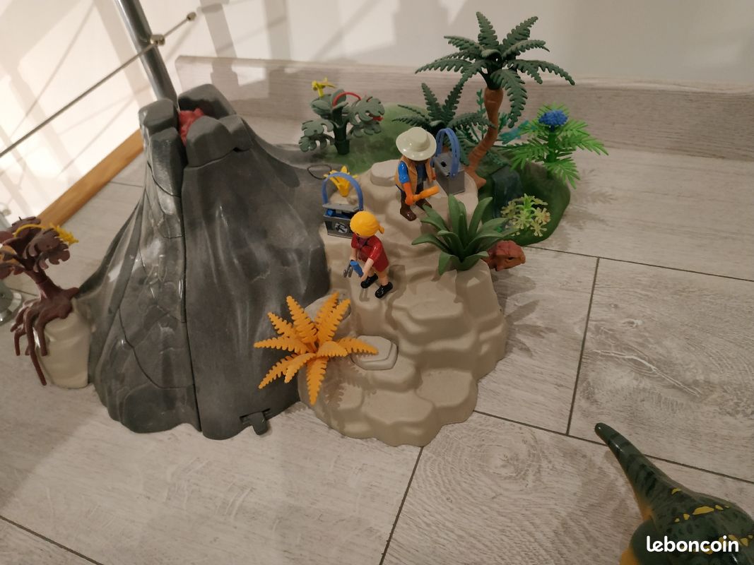 Collection Playmobils dinosaures (image 1)